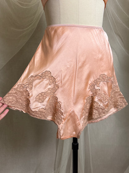 Vintage 1930's Bralette & Tap Pants Dance Set - Rich Peach Silk Satin with Warm Taupe Lace  | S