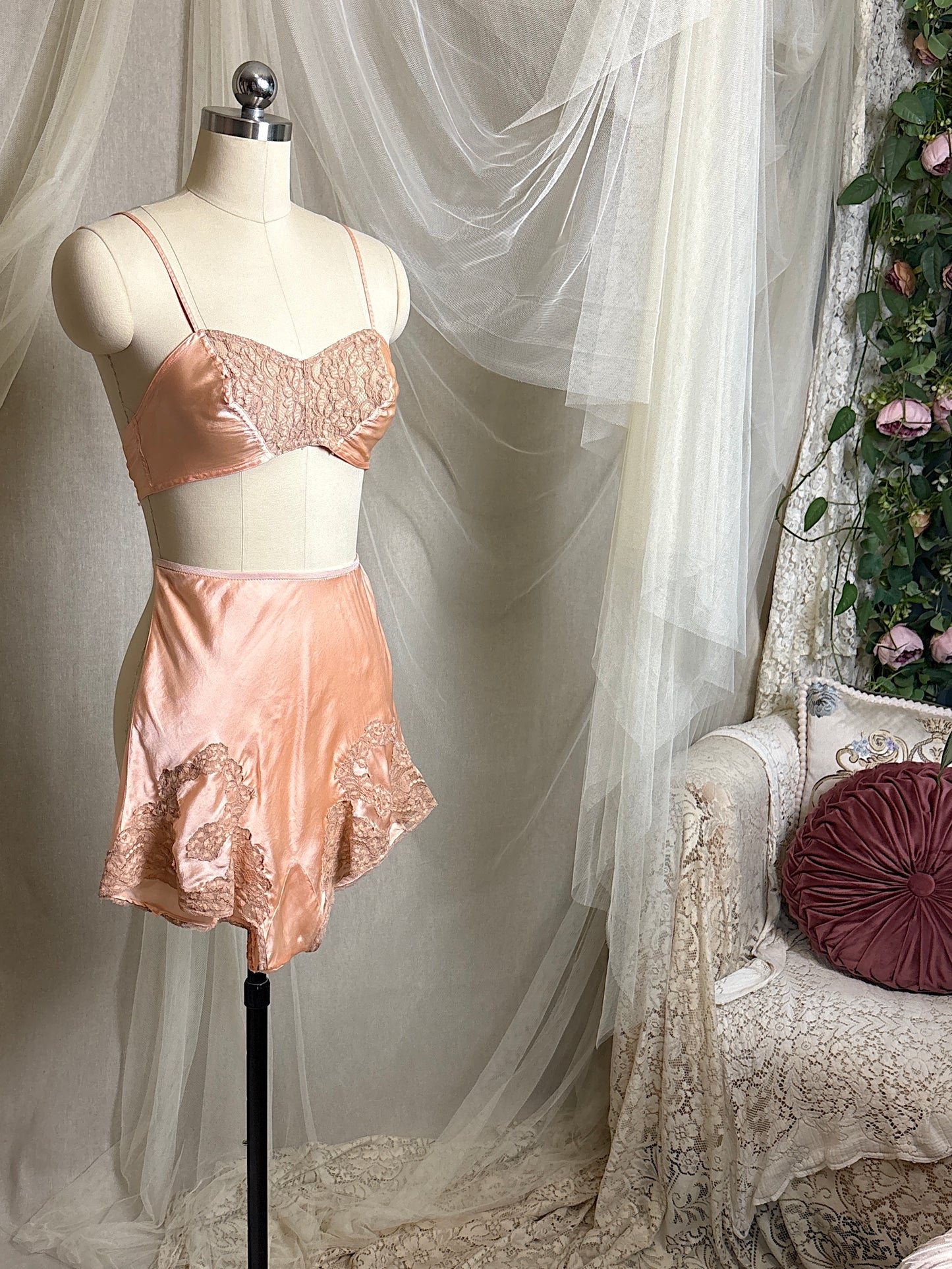Vintage 1930's Bralette & Tap Pants Dance Set - Rich Peach Silk Satin with Warm Taupe Lace  | S