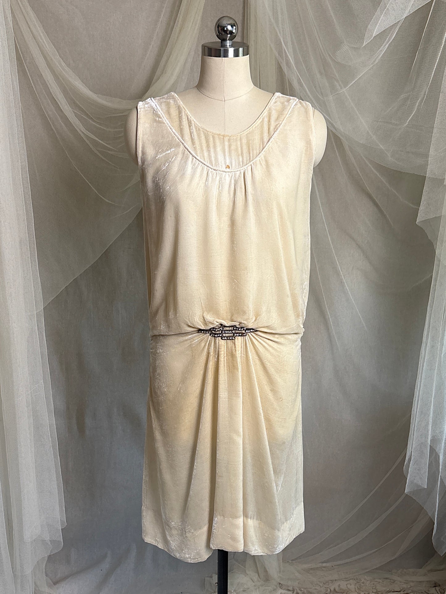 Antique 1920's Dress - Warm Ivory Silk Velvet with Rhinestone Embellishment & Sash Neckline | XS