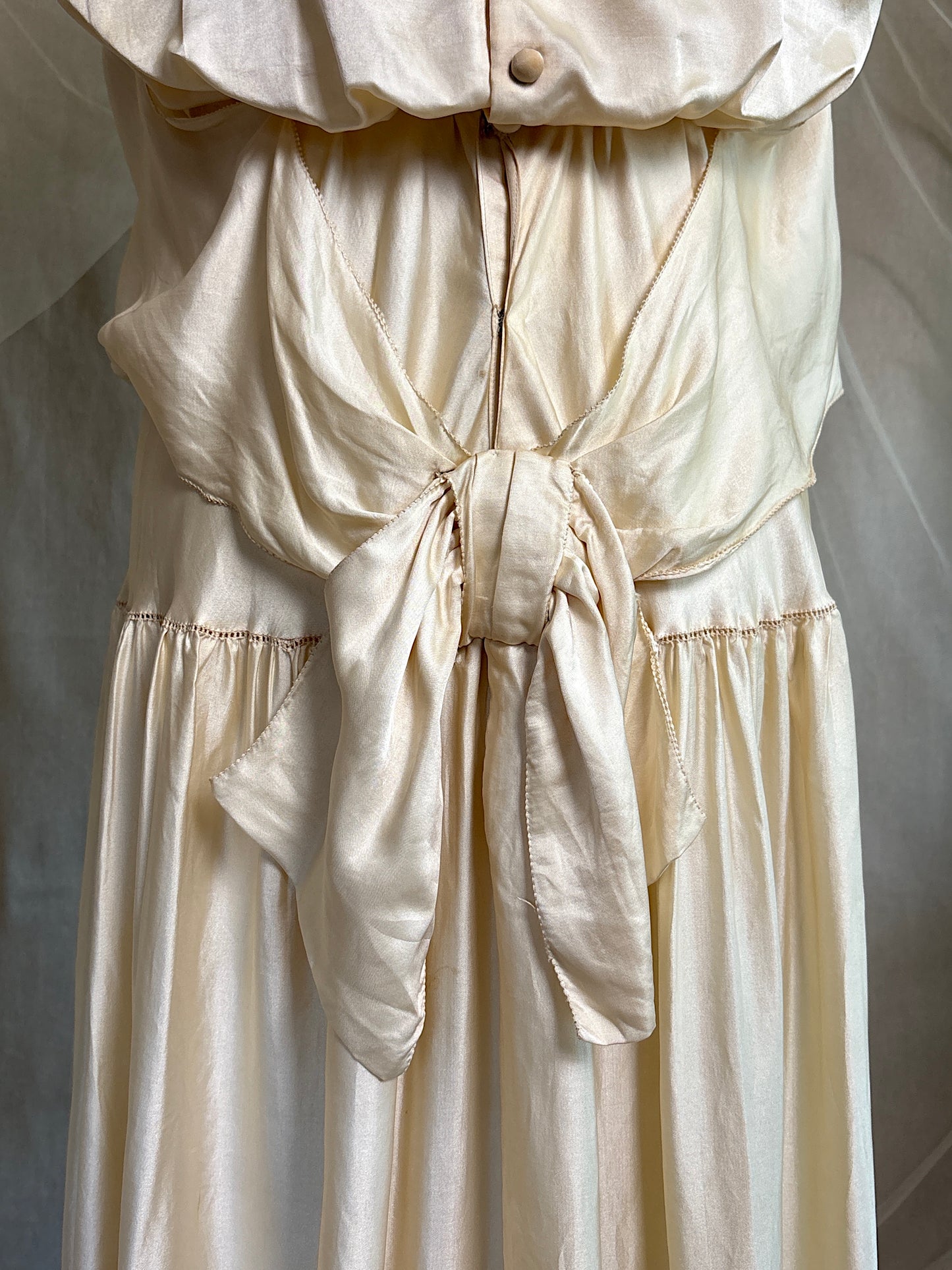 Antique 1920's Bridal Gown - Ivory Silk Satin with Cotton Tulle Lining & Ruffled Lace by Lyman's of Rochester | M