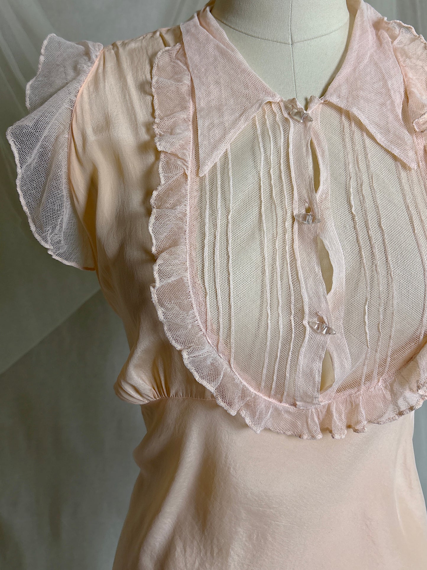Vintage 1930's Nightgown - Palest Peach Silk Crepe with Ruffled Cotton Tulle | M, LG