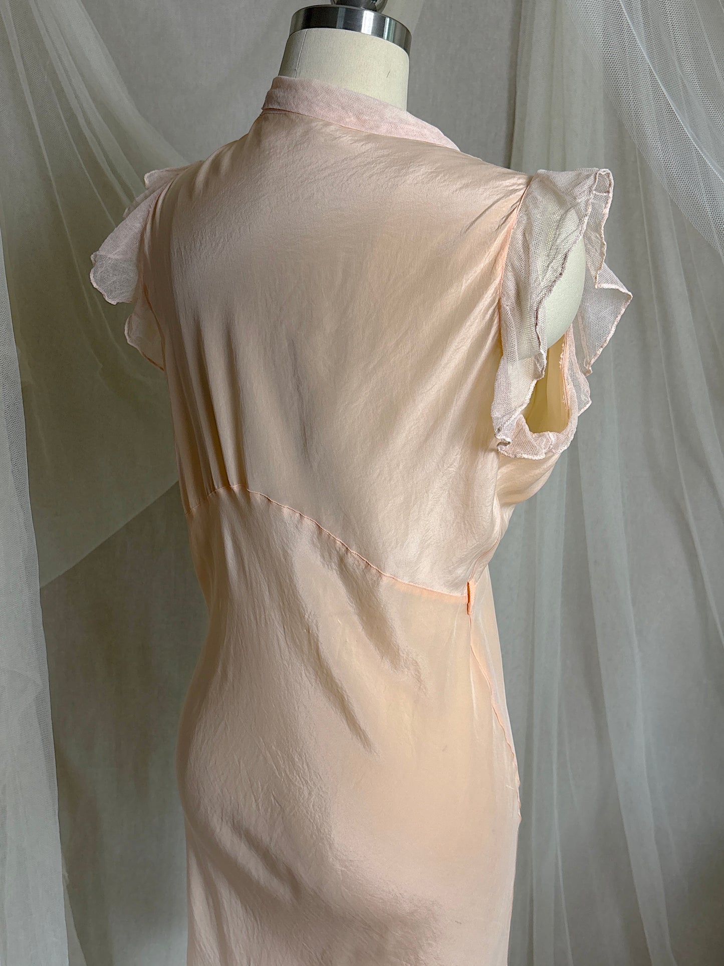 Vintage 1930's Nightgown - Palest Peach Silk Crepe with Ruffled Cotton Tulle | M, LG