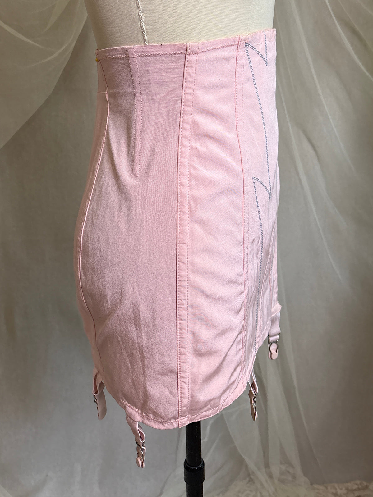 Vintage 1940's - 1950's Girdle - Tea Rose Pink Rayon with Sky Blue Embroidery by Nemo | 27, XS