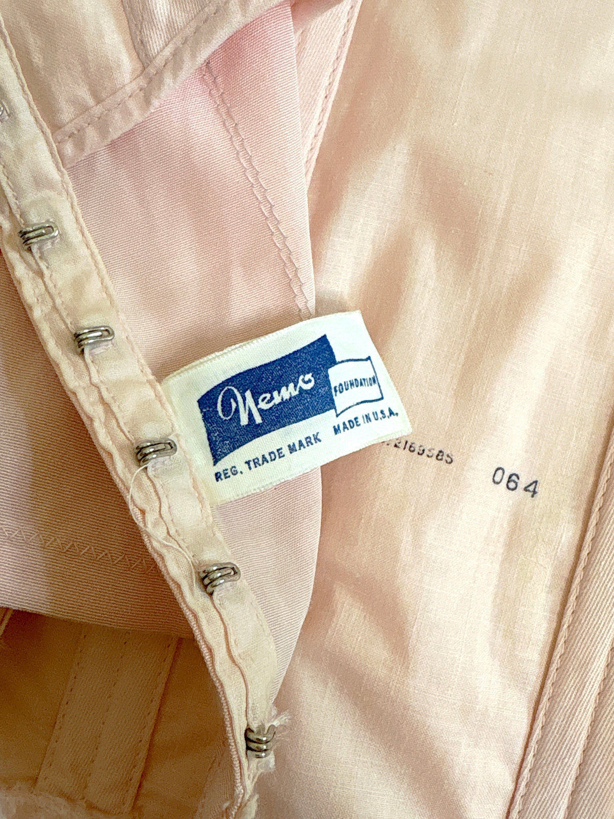 Vintage 1940's - 1950's Girdle - Tea Rose Pink Rayon with Sky Blue Embroidery by Nemo | 27, XS