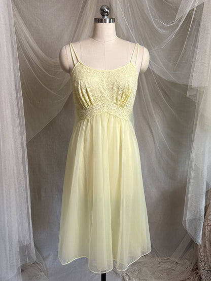 Vintage 1960's Babydoll Nightgown - Light Primrose Yellow Nylon Chiffon with Lace by Vanity Fair | S, M