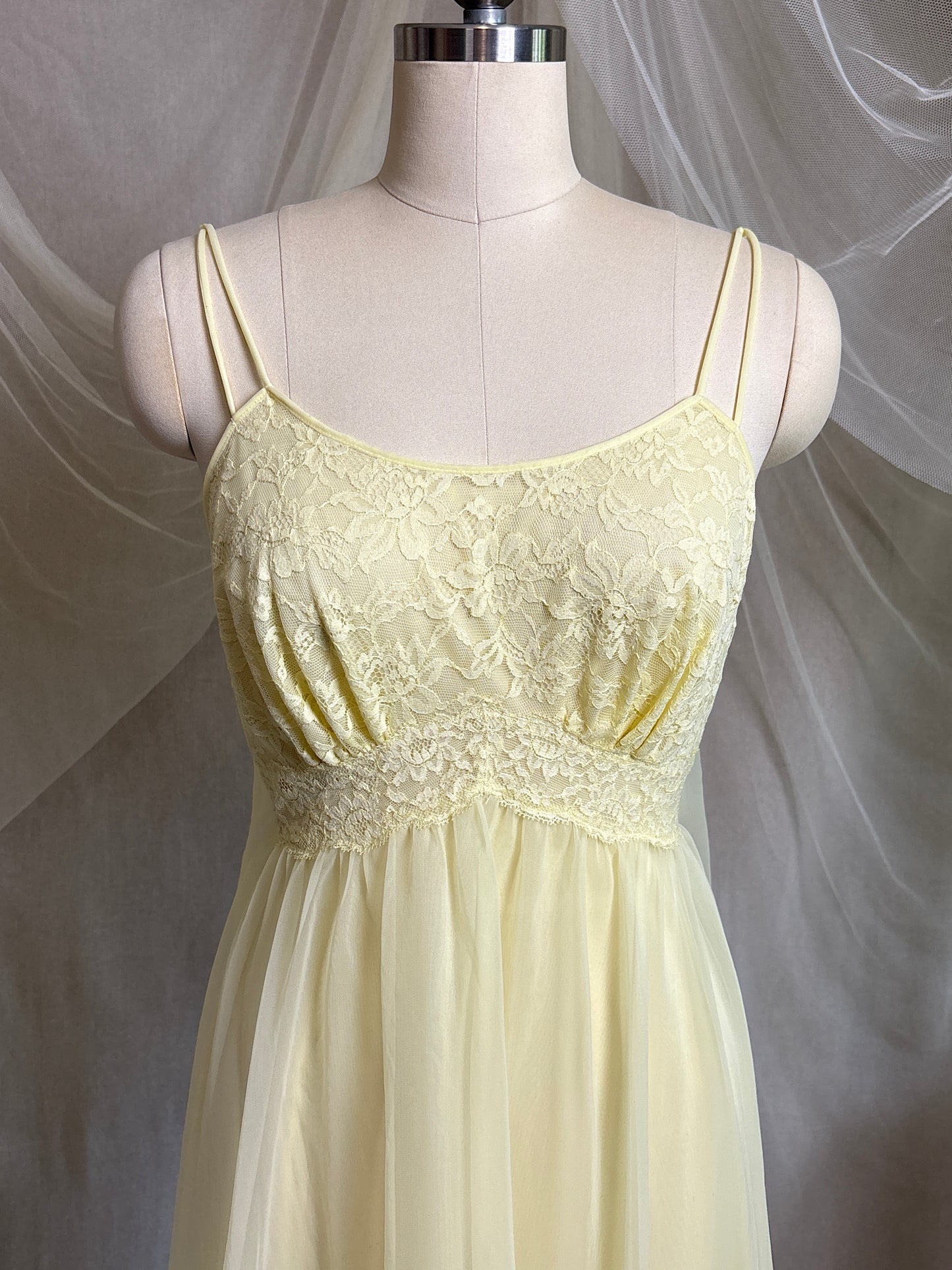Vintage 1960's Babydoll Nightgown - Light Primrose Yellow Nylon Chiffon with Lace by Vanity Fair | S, M