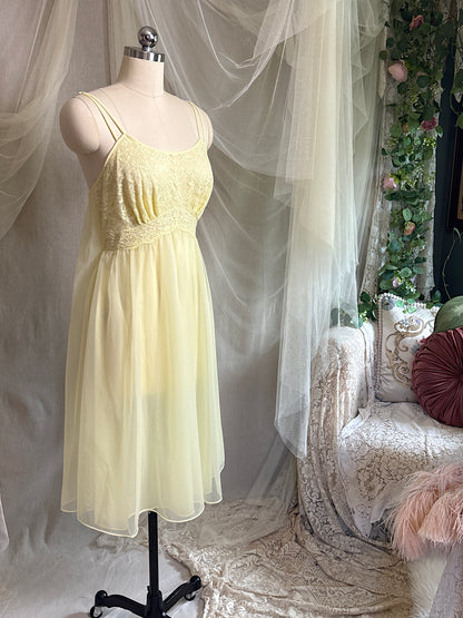 Vintage 1960's Babydoll Nightgown - Light Primrose Yellow Nylon Chiffon with Lace by Vanity Fair | S, M