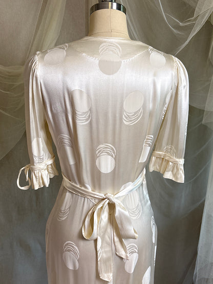 Vintage 1940's Dressing Gown - Pearl White Crepe-Back Rayon Satin with Geo Matte Print | S, M