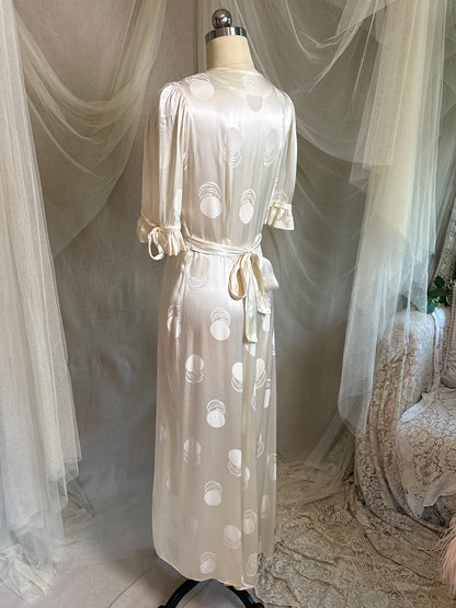 Vintage 1940's Dressing Gown - Pearl White Crepe-Back Rayon Satin with Geo Matte Print | S, M