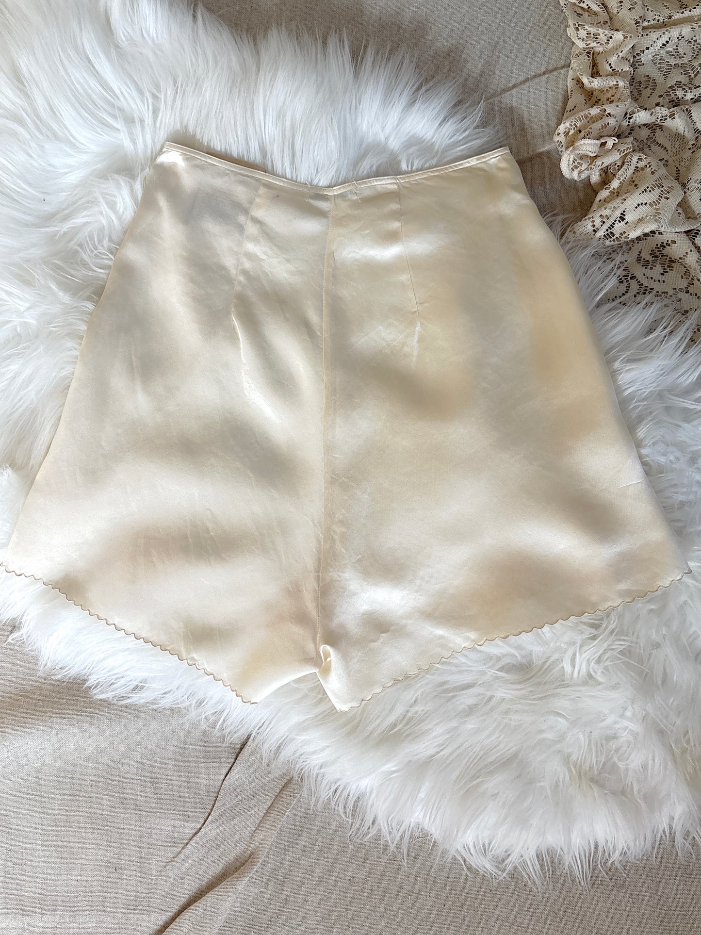 Vintage 1930's - 1940's Tap Pants - Cream Silk & Rayon Satin with Rare Zip Closure by Barbizon, New with Tags | XXS