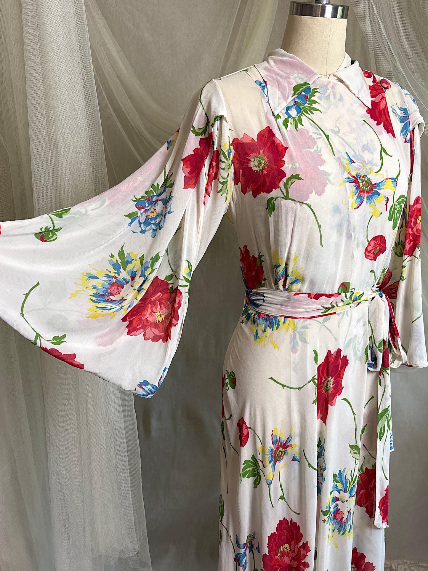 Vintage 1930's - 1940's Robe - Semi Sheer White Rayon Crepe with Bold Floral Print & Kimono Style Sleeves | XS, S, M