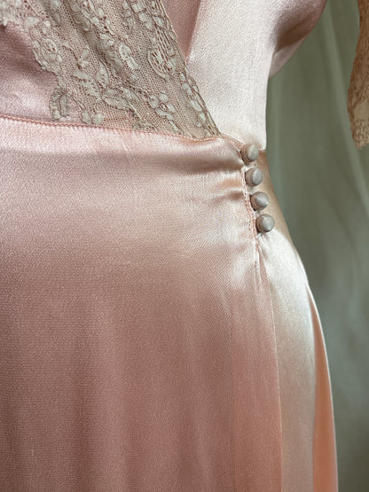 Vintage 1940's Dressing Gown - Dusty Rose Pink Crepe-Back Satin with Keyhole Back | S, M