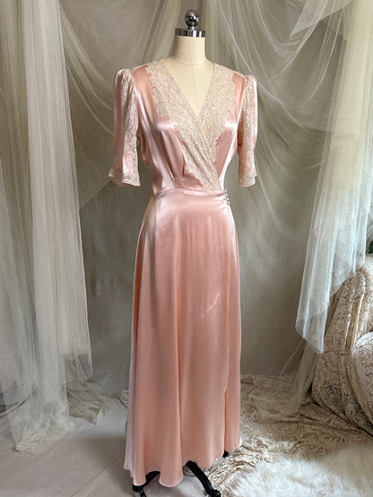 Vintage 1940's Dressing Gown - Dusty Rose Pink Crepe-Back Satin with Keyhole Back | S, M