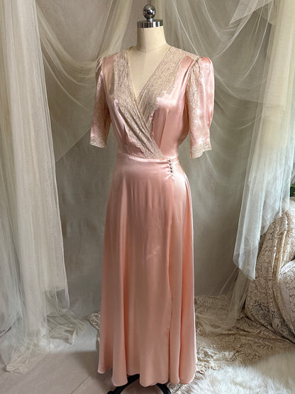 Vintage 1940's Dressing Gown - Dusty Rose Pink Crepe-Back Satin with Keyhole Back | S, M