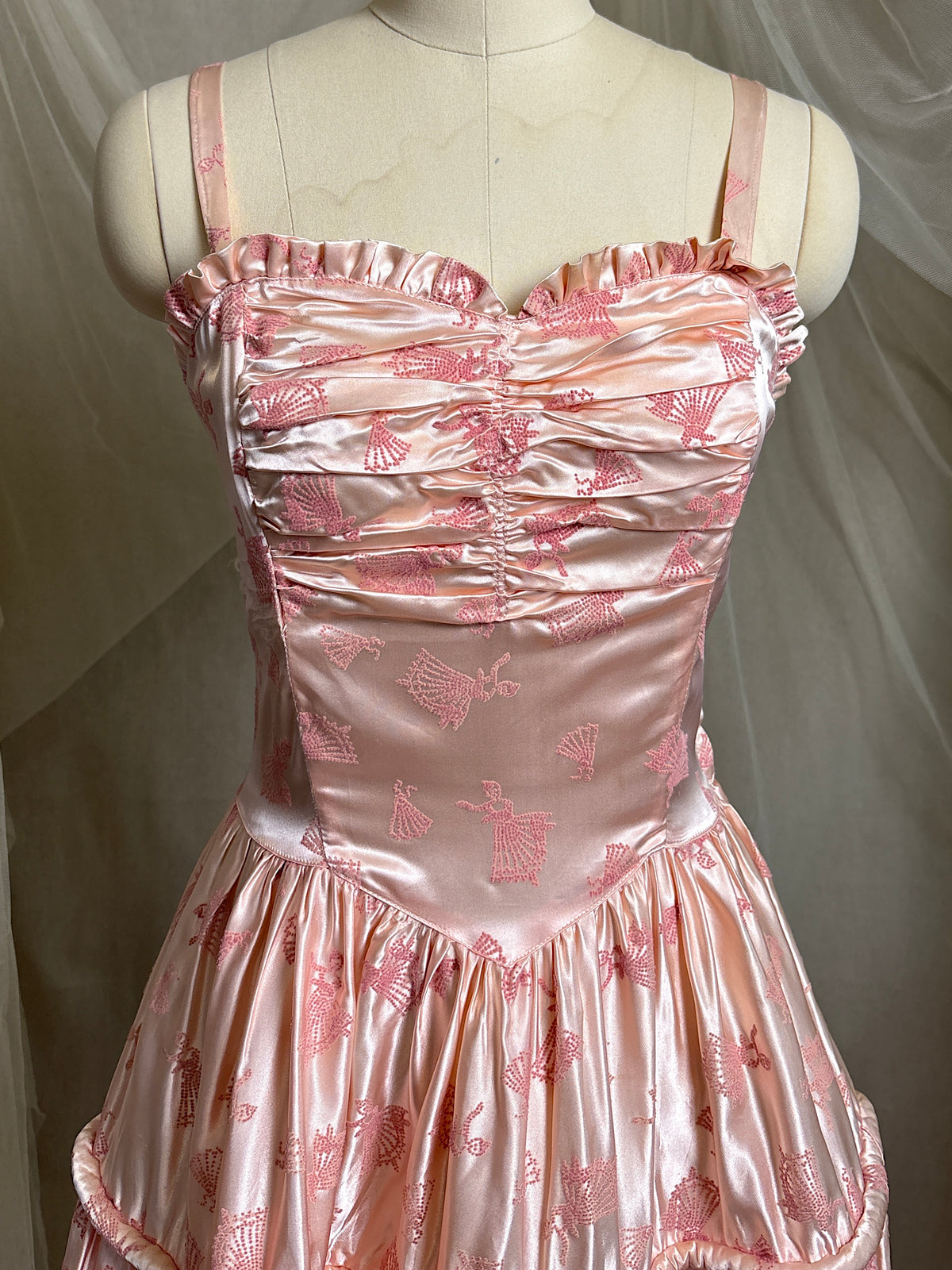Vintage 1940's - 1950's Evening Gown - Ballet Pink Rayon Satin with Blush Velvet Flamenco Print | XS