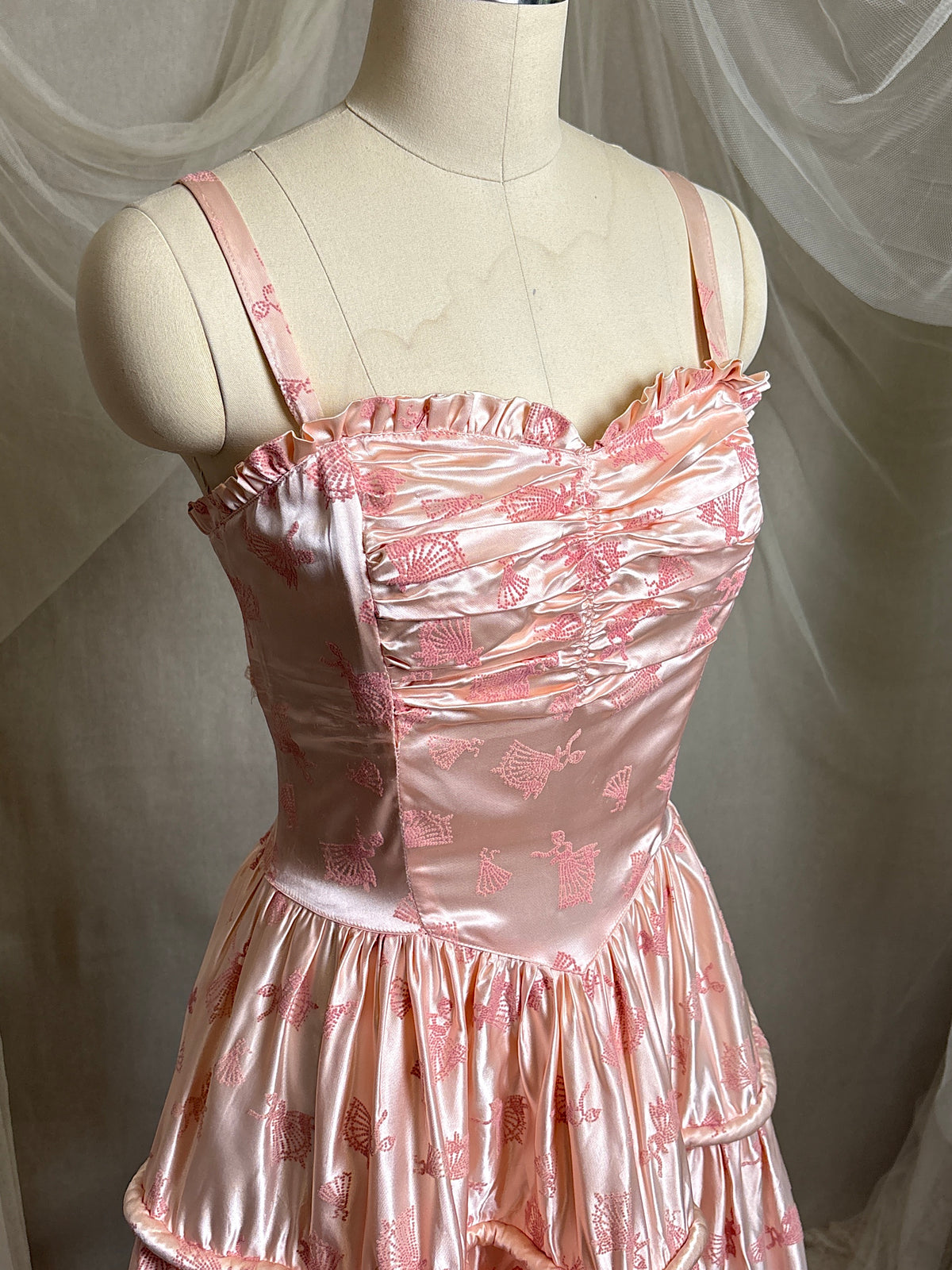 Vintage 1940's - 1950's Evening Gown - Ballet Pink Rayon Satin with Blush Velvet Flamenco Print | XS