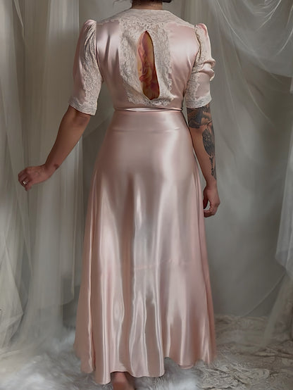 Vintage 1940's Dressing Gown - Dusty Rose Pink Crepe-Back Satin with Keyhole Back | S, M