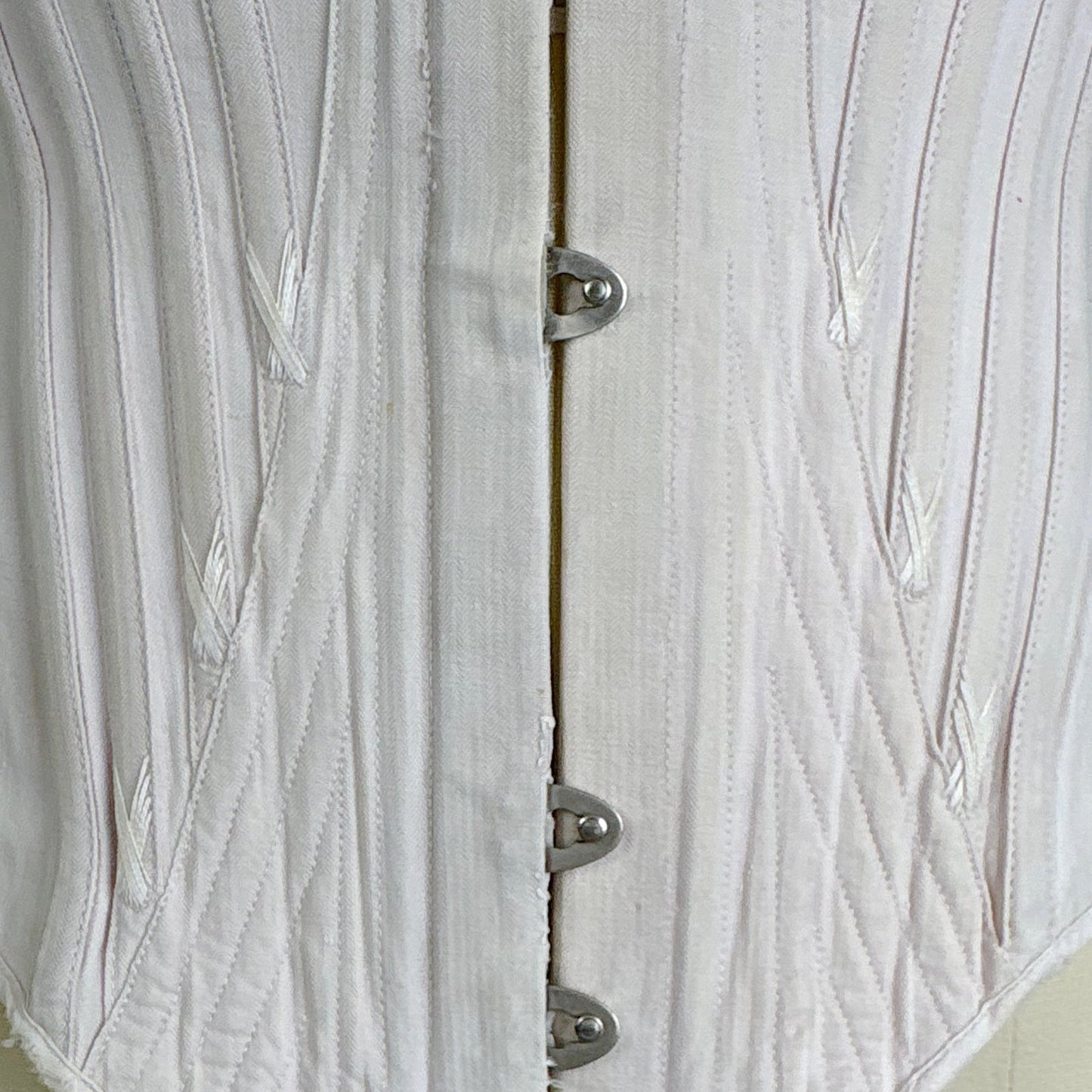 Antique 1900's - 1910's Palest Pink Cotton Coutil Underbust Corset with Floral Lace & Satin Bows, size 24 waist - Daggers & Dames