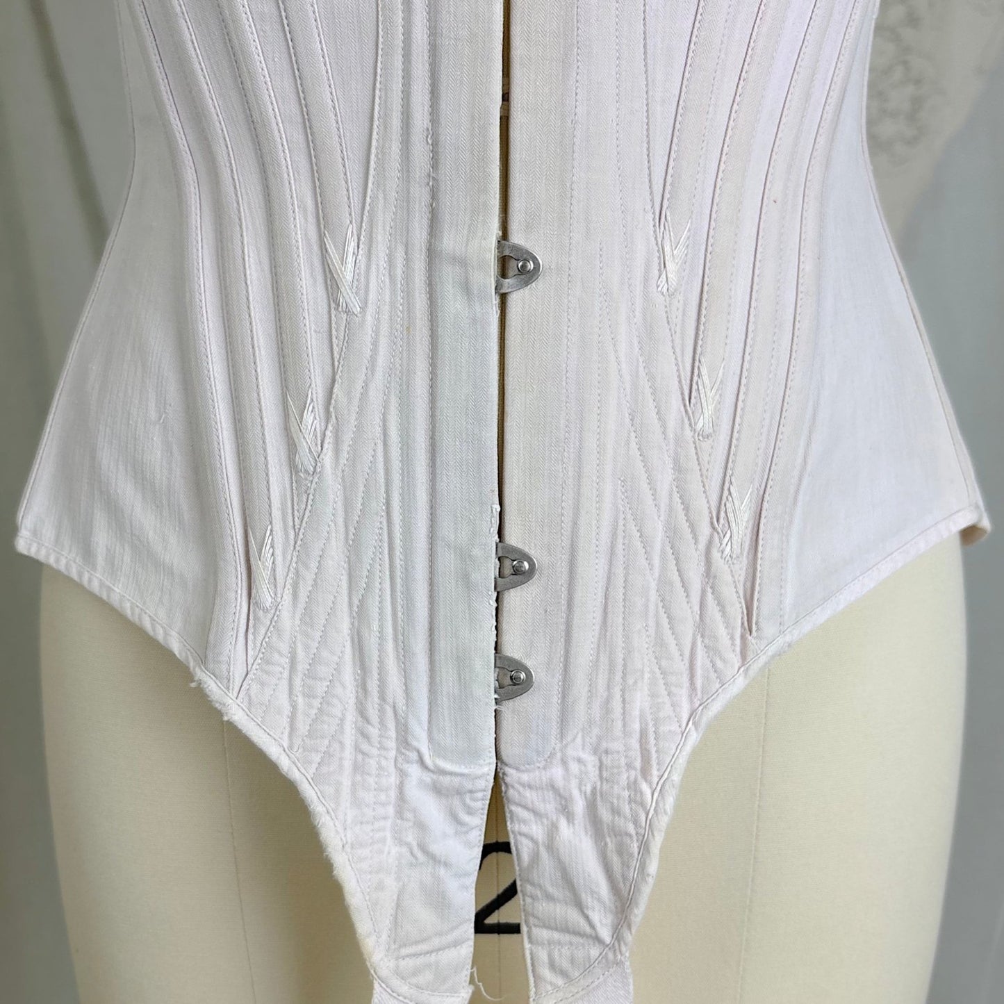 Antique 1900's - 1910's Palest Pink Cotton Coutil Underbust Corset with Floral Lace & Satin Bows, size 24 waist - Daggers & Dames