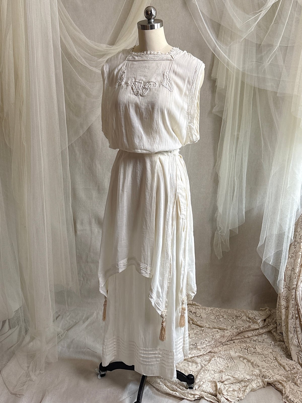 Antique 1910's - 1920's Dress - Soft White Natural Pongee Silk with Moth Embroidery & Tablier Overskirt | XXS, XS - Daggers & Dames