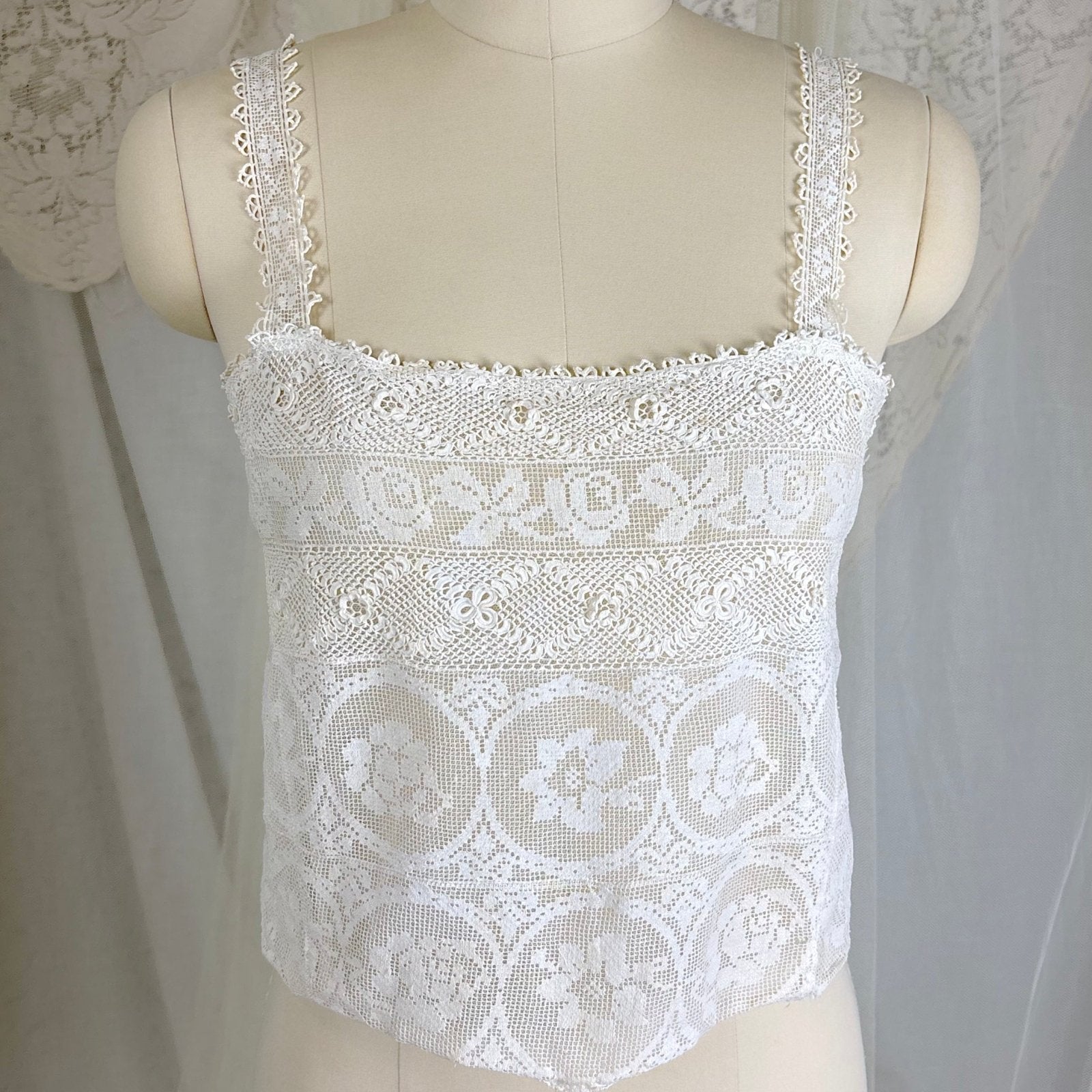Antique 1910's - 1920's Irish Crochet & Filet Mixed Lace Camisole by Lucile Somarco, size M - Daggers & Dames