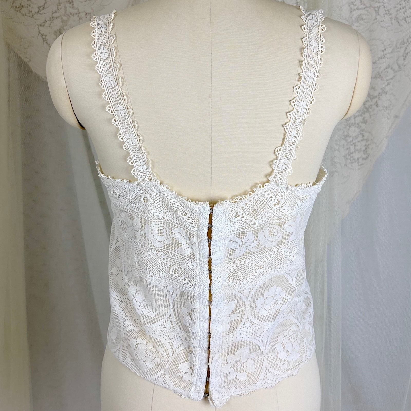 Antique 1910's - 1920's Irish Crochet & Filet Mixed Lace Camisole by Lucile Somarco, size M - Daggers & Dames