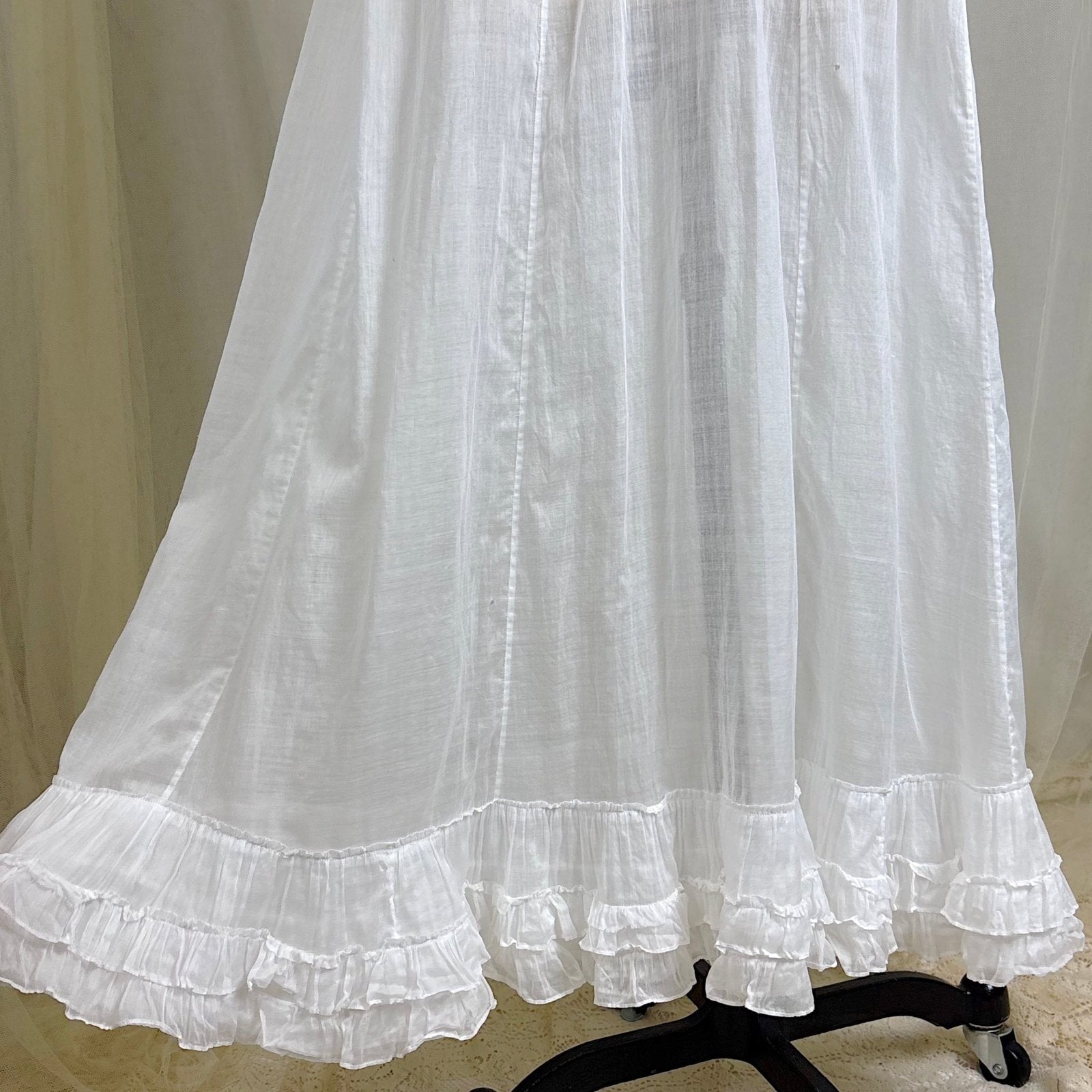 Antique 1910's Edwardian Semi - Sheer White Cotton Lawn Petticoat with Triple Layer Ruffled Hem, size XXS - Daggers & Dames
