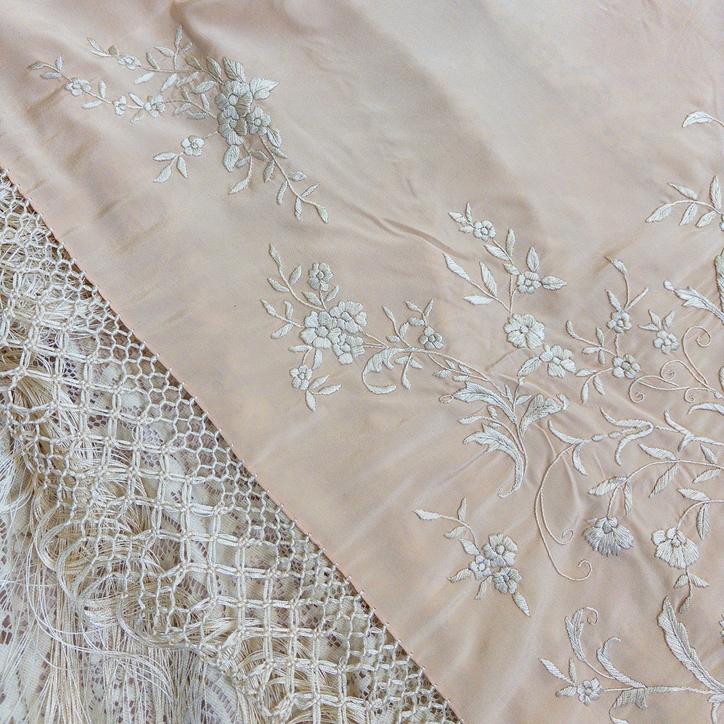 Antique 1920s Canton de Manila Piano Shawl & Art Deco Clasp - Pale Peach Silk with Ivory Floral & Heart Embroidery - Daggers & Dames