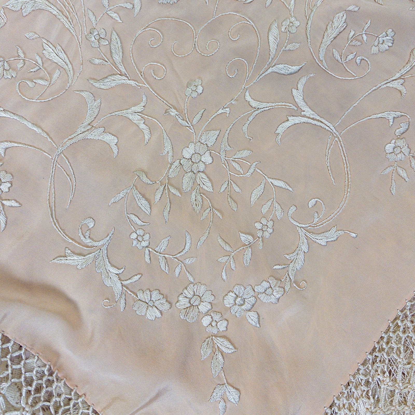 Antique 1920s Canton de Manila Piano Shawl & Art Deco Clasp - Pale Peach Silk with Ivory Floral & Heart Embroidery - Daggers & Dames
