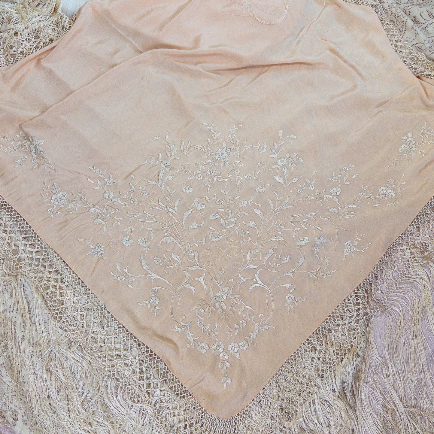 Antique 1920s Canton de Manila Piano Shawl & Art Deco Clasp - Pale Peach Silk with Ivory Floral & Heart Embroidery - Daggers & Dames