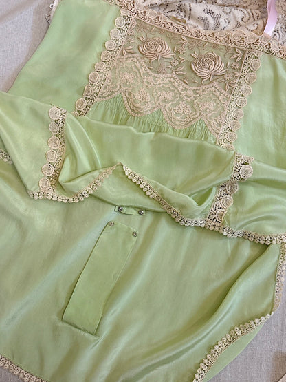 Antique 1920's Chemise - Pistachio Green Silk with Warm Nude Embroidered Lace | M, LG - Daggers & Dames