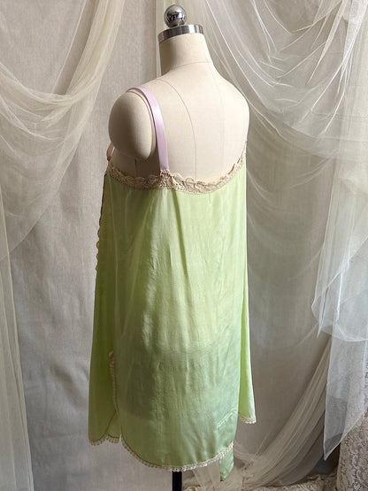 Antique 1920's Chemise - Pistachio Green Silk with Warm Nude Embroidered Lace | M, LG - Daggers & Dames