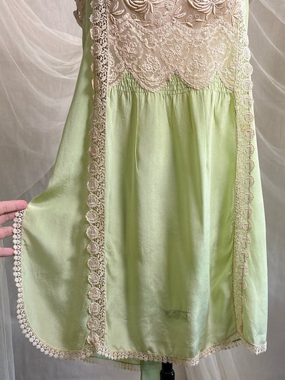 Antique 1920's Chemise - Pistachio Green Silk with Warm Nude Embroidered Lace | M, LG - Daggers & Dames