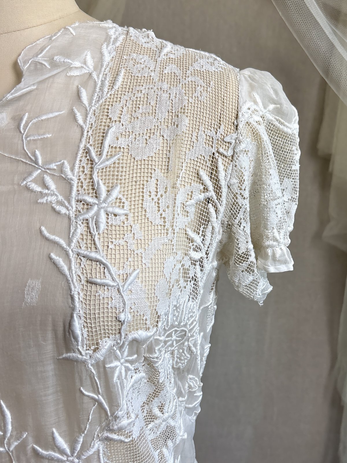 Antique 1920's Dress - Semi - Sheer White Cotton Lawn with Elaborate Mixed Lace & Embroidery | XS, S - Daggers & Dames