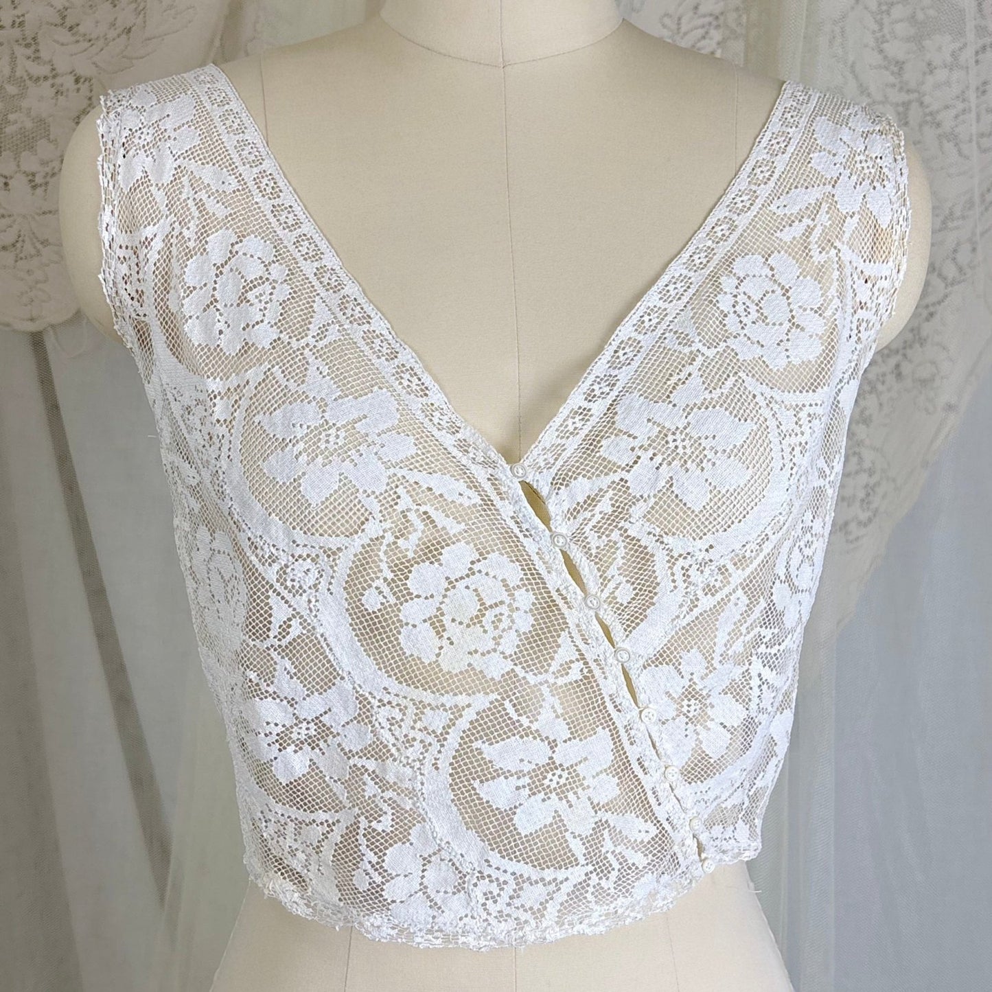 Antique Edwardian 1910's Filet Lace Camisole with Asymmetrical Button Closure, size M - Daggers & Dames