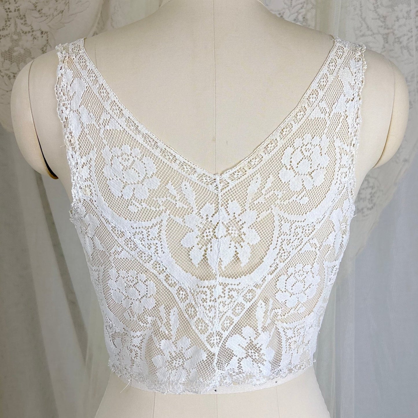 Antique Edwardian 1910's Filet Lace Camisole with Asymmetrical Button Closure, size M - Daggers & Dames