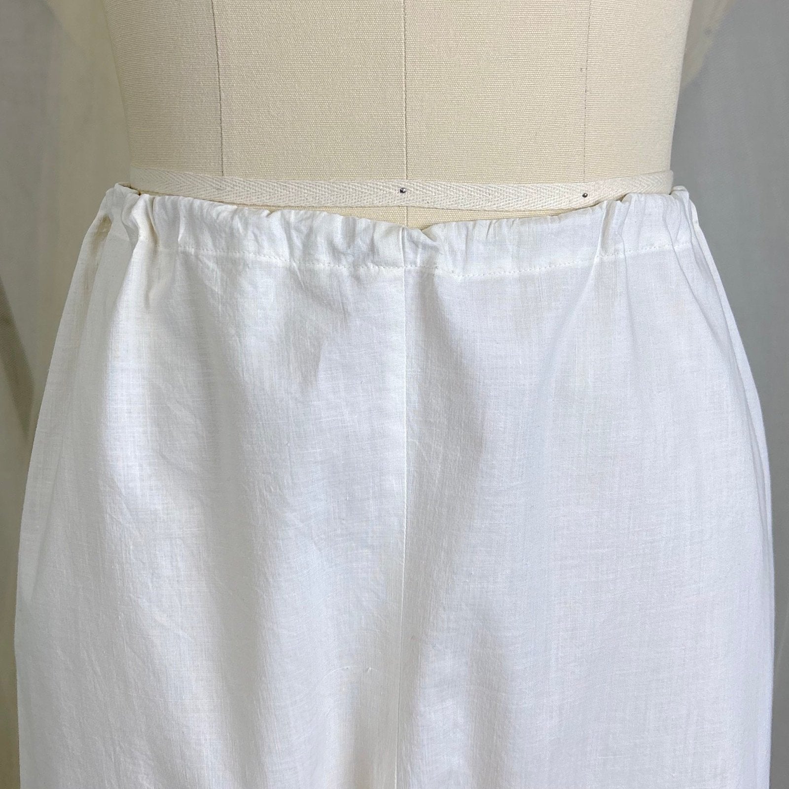 Antique Edwardian 1910's White Cotton Bloomers with Ruffled Bobbin Lace, size S, M, LG - Daggers & Dames