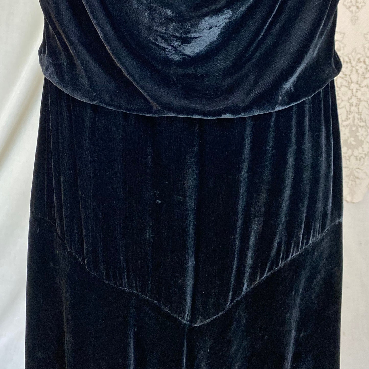 Vintage 1920s - 1930s Midi Dress | Black Silk Velvet with Ivory Lace Insert | Size XS, S