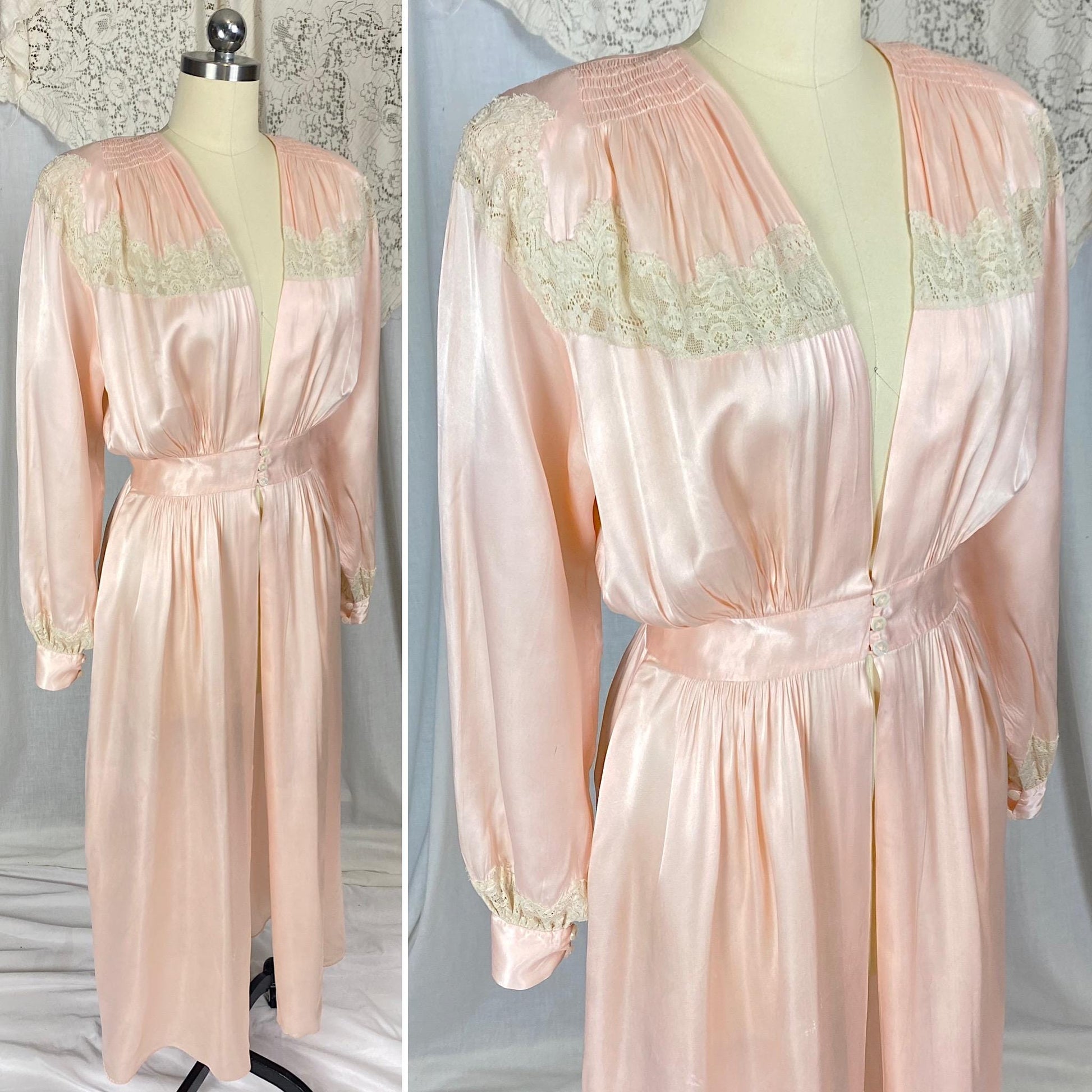 Vintage 1940's Dressing Gown Robe | Pale Petal Pink Rayon Satin with Floral Cotton Lace | Size S