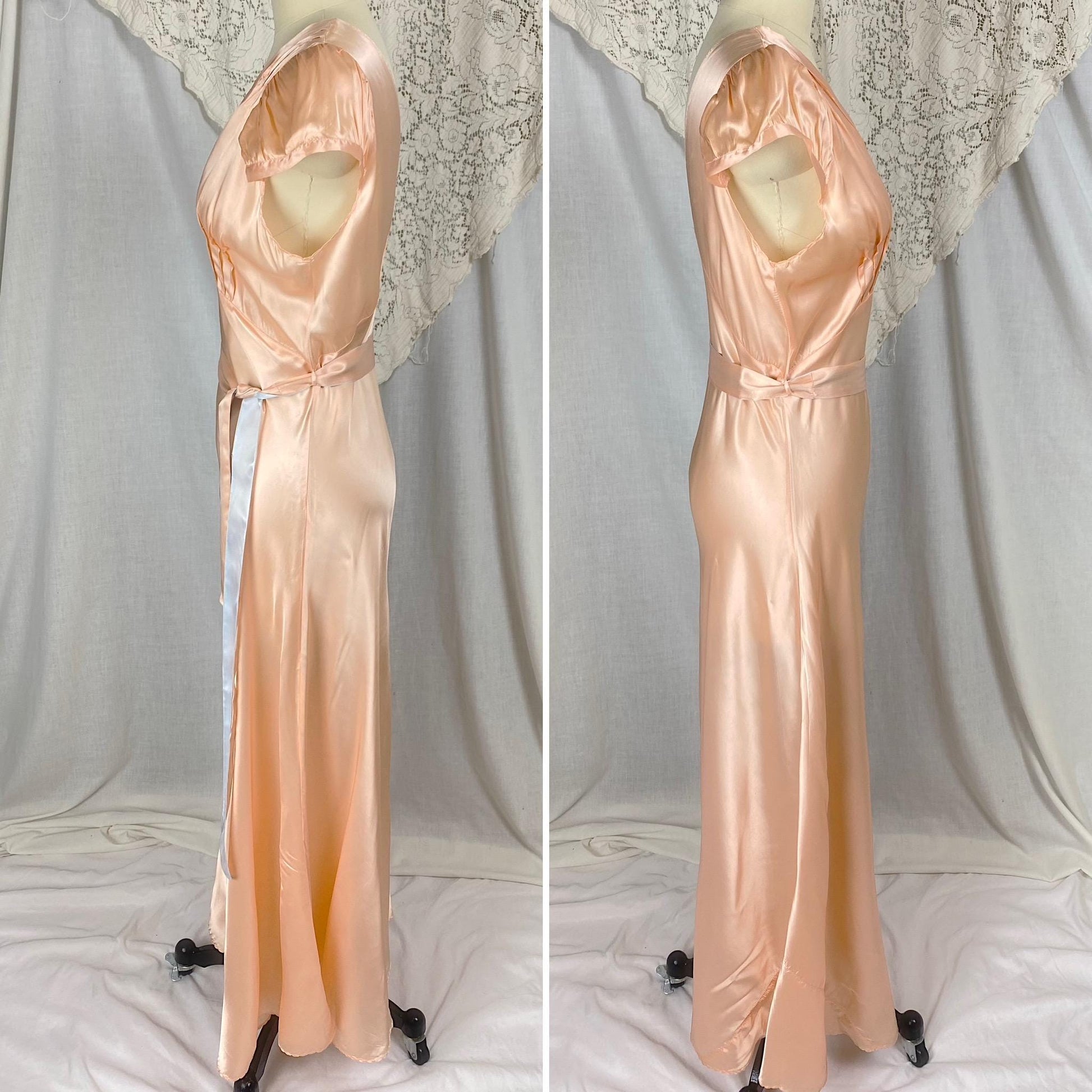 Vintage 1940's Nightgown | Rich Peach Rayon Satin with Blue Contrast Sash | Size M | Never Worn