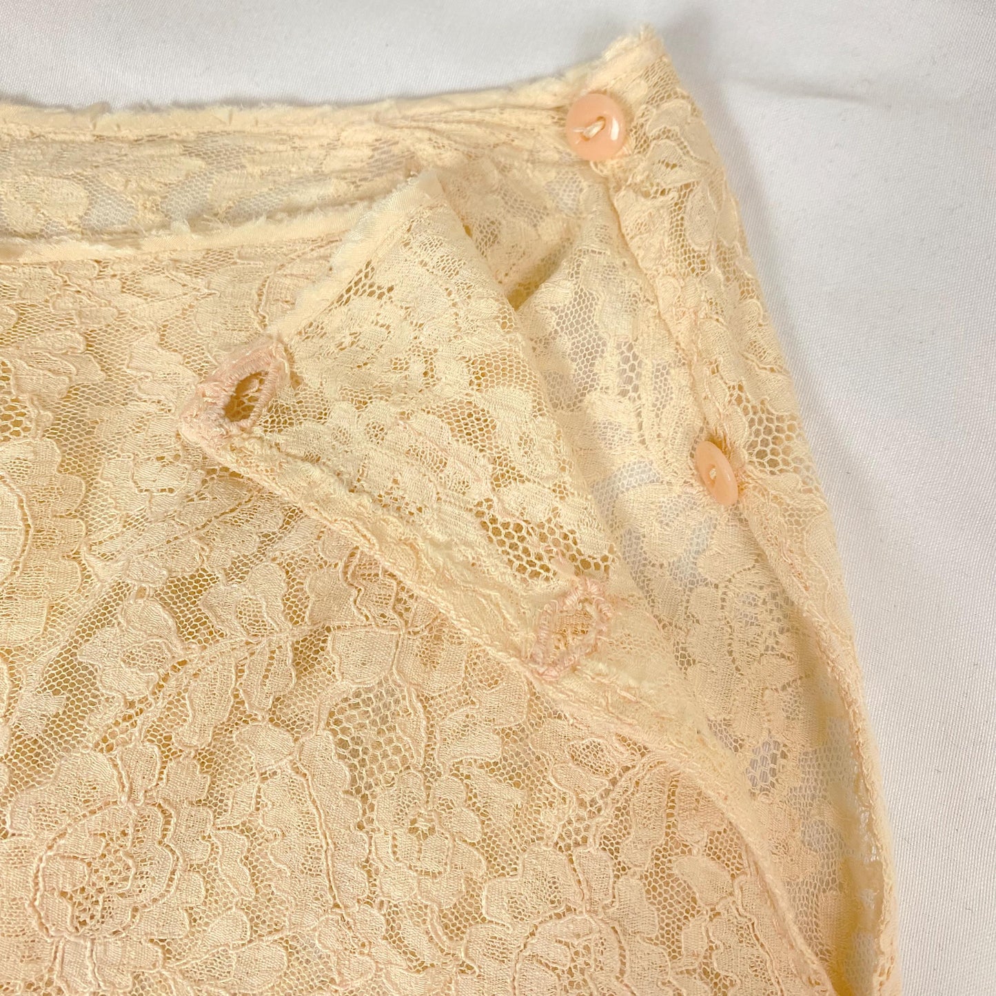 Vintage 1920's - 1930's Bralette & Tap Pants Lingerie Set | Pastel Peach Floral Cotton Lace with Silk Ribbon Straps | Size S | Wonder Maid