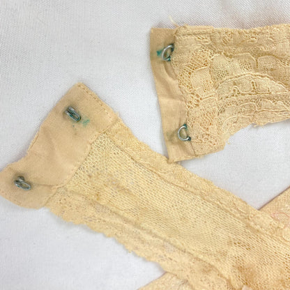 Vintage 1920's - 1930's Bralette & Tap Pants Lingerie Set | Pastel Peach Floral Cotton Lace with Silk Ribbon Straps | Size S | Wonder Maid