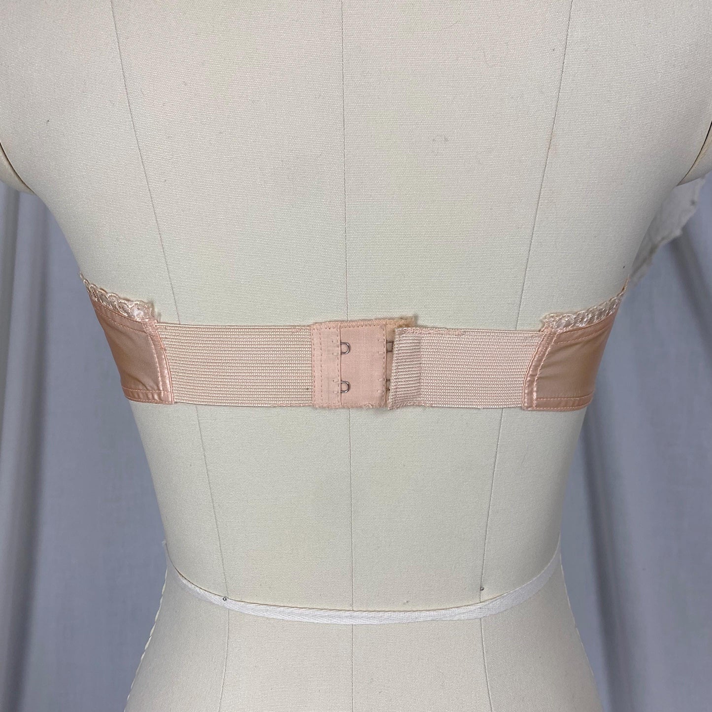 Vintage 1940's - 1950's Cathedral Bra | Peachy Pink Rayon Acetate Satin with Embroidered Scalloped Trim | Size XS | Stardust New with Tags