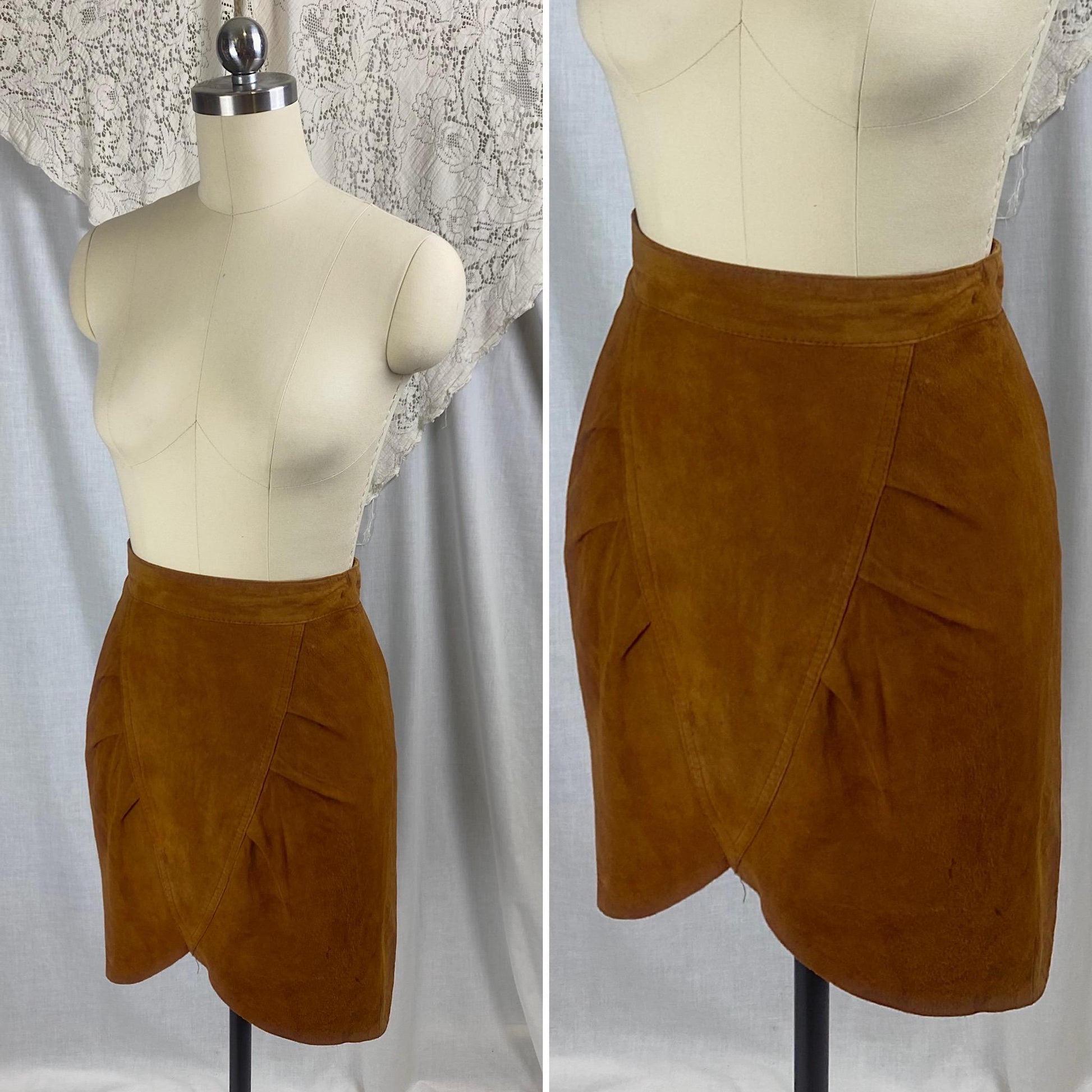 Vintage 1970's Mini Skirt | Genuine Tan Suede Leather with Lining | Size XS | Made in France