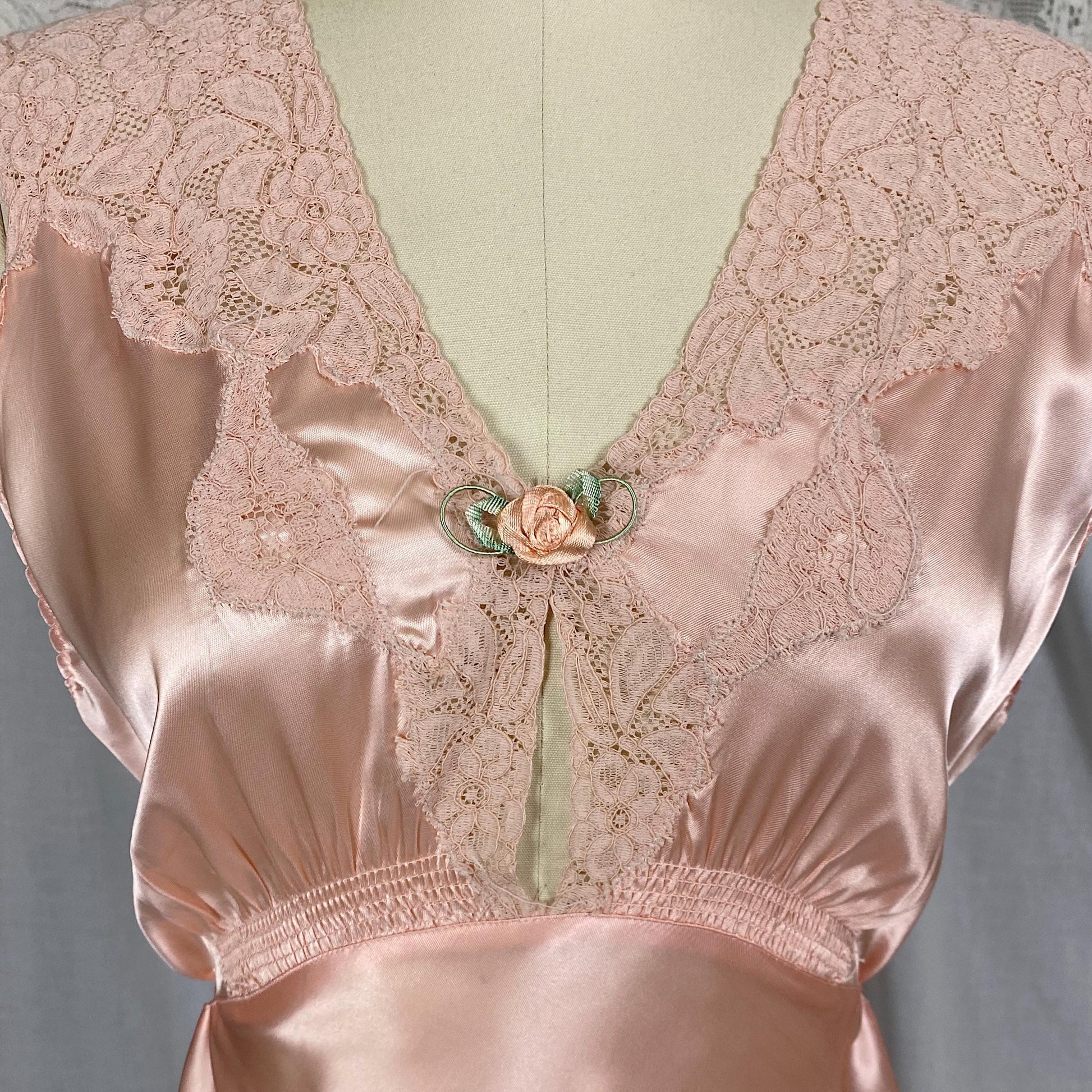 Vintage 1940's Nightgown | Light Blush Pink Rayon Satin with Floral Cotton Lace & Keyhole Neckline | Size S, M | Never Worn