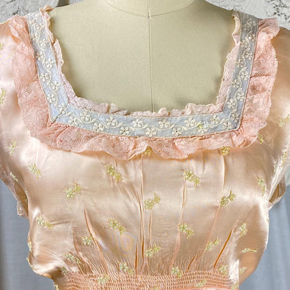 Vintage 1940's Nightgown | Rose Gold Rayon Satin with Gold floral embroidery & Ruffled Lace | Size M