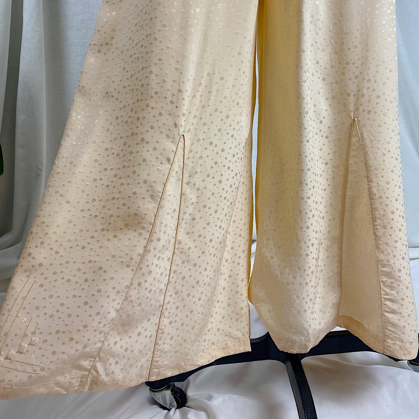 Vintage 1930's Beach Pajama Set | Hand Stitched Apricot Silk with Polka Dot Satin Damask & Embossed Art Deco Stitching | Size M