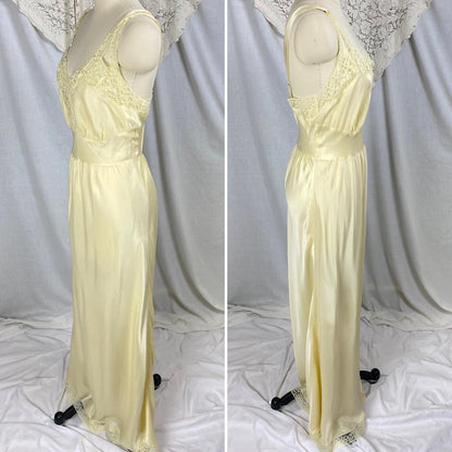 Vintage 1940's - 1950's Nightgown | Pale Yellow Rayon Satin with Acetate Lace | Size S, M | Barbizon Capricious