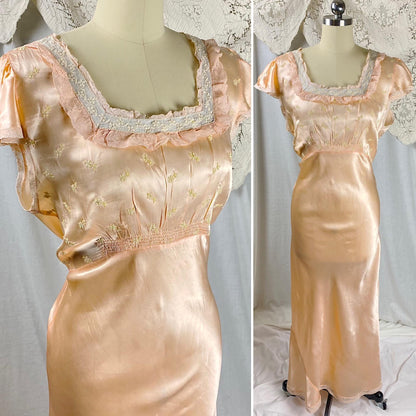 Vintage 1940's Nightgown | Rose Gold Rayon Satin with Gold floral embroidery & Ruffled Lace | Size M