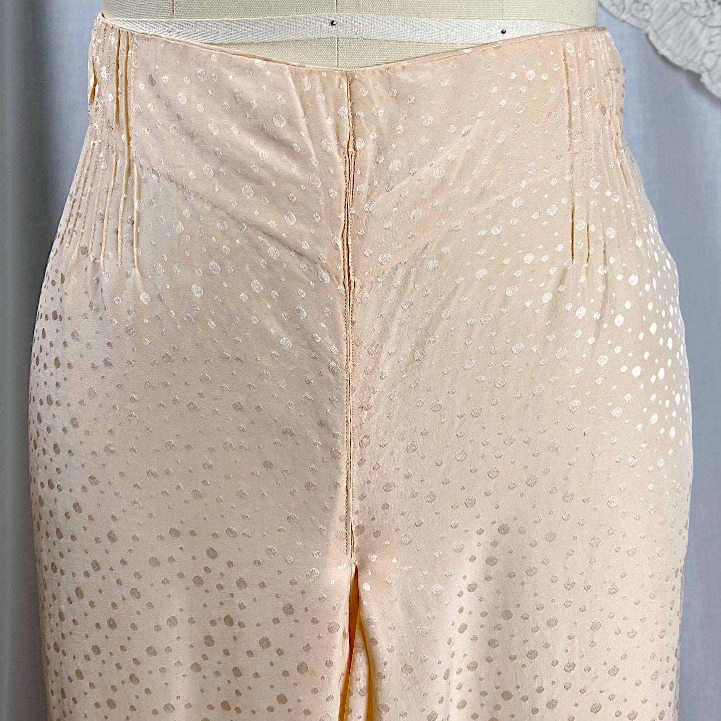 Vintage 1930's Beach Pajama Set | Hand Stitched Apricot Silk with Polka Dot Satin Damask & Embossed Art Deco Stitching | Size M